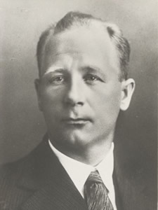 Retrato Toivo Antikainen- By Museovirasto - Museovirastohttps://www.finna.fi/Record/musketti.M012:HK19621101:115, CC BY 4.0, https://commons.wikimedia.org/w/index.php?curid=85994388