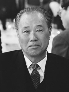 Retrato Zhao Ziyang - 作者 Rob Bogaerts / Anefo - http://proxy.handle.net/10648/ad47c15a-d0b4-102d-bcf8-003048976d84，CC0，https://commons.wikimedia.org/w/index.php?curid=114172959